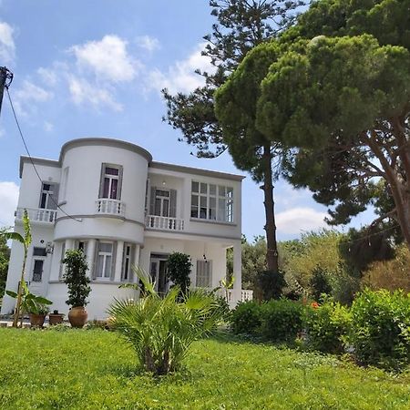 Tower Traditional Pool Villa Kremastí Екстериор снимка